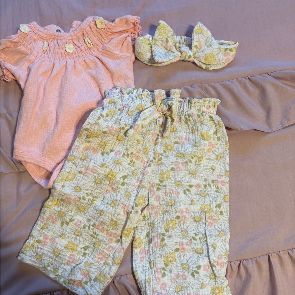 Baby Floral Daisy Pants with Pink Ribbed Bodysuit and Headband